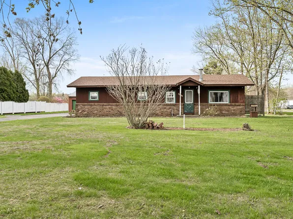5898 142nd Ave, Holland, MI 49423