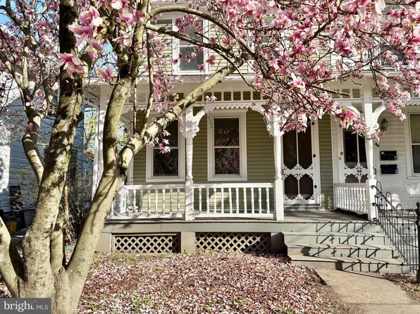 42 Union St, Mount Holly, NJ 08060