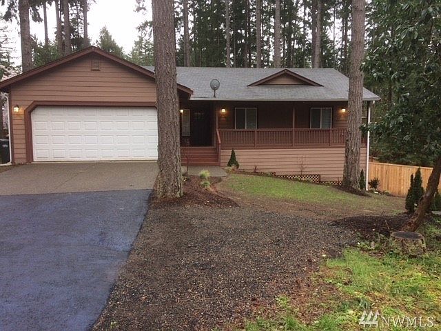 1st image of 18003 Mossywood Ct SE