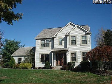 1st image of 38335 Crossbrook Ave