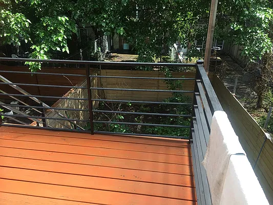 Rented by R New York | media 10