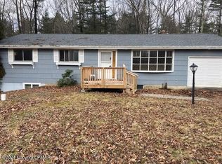 2805 Milford Rd, Bushkill, PA 18324