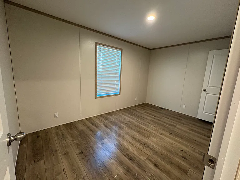173 Glen Gary Dr — Photo 8