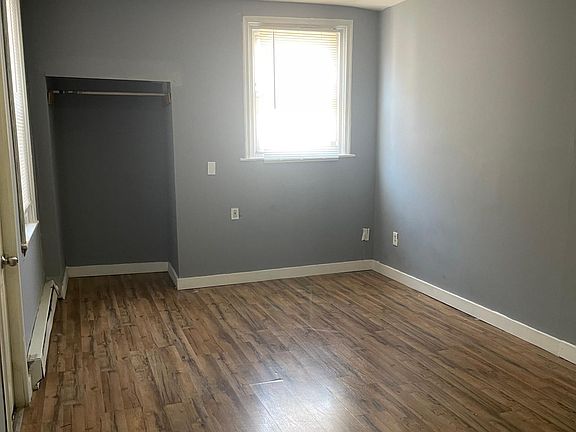 4th image of 211 W Laveer St APT 1
