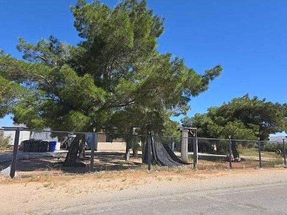 3rd image of 21890 Little Beaver Rd