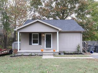 5840 Majestic Oak Dr, Paducah, KY 42003