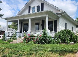 942 Manatt St, Lincoln, NE 68521