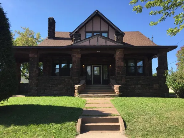 2115 Hughitt Ave, Superior, WI 54880