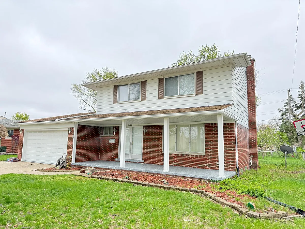 Building Photo - 3622 Dawn Dr