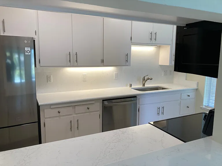 1075 S Eliseo Dr #4 — Photo 11