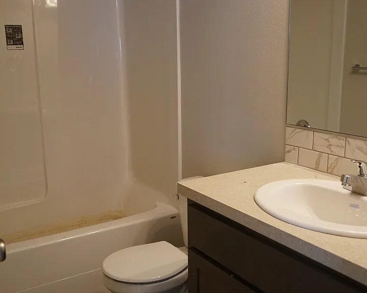 205 Cloverdale Rd — Photo 11
