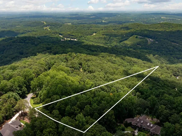 22 Plumley Summit Rd, Landrum, SC 29356