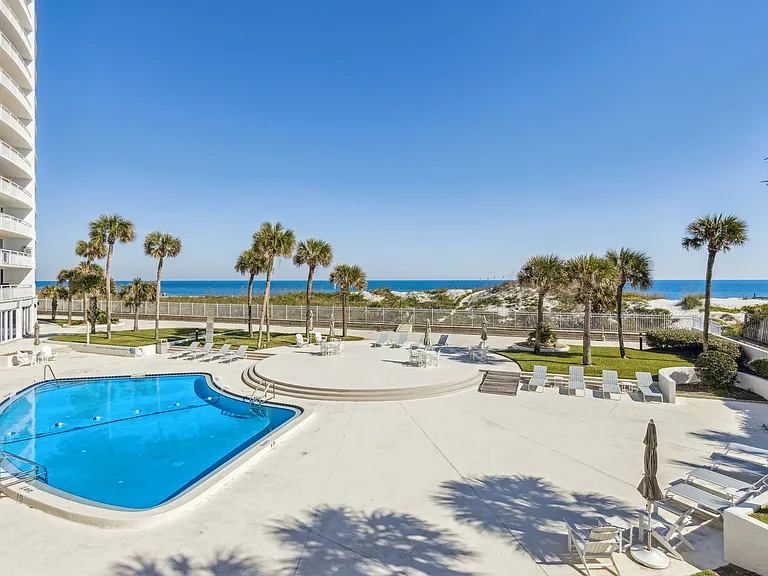 1601 Ocean Dr S #110 — Photo 42