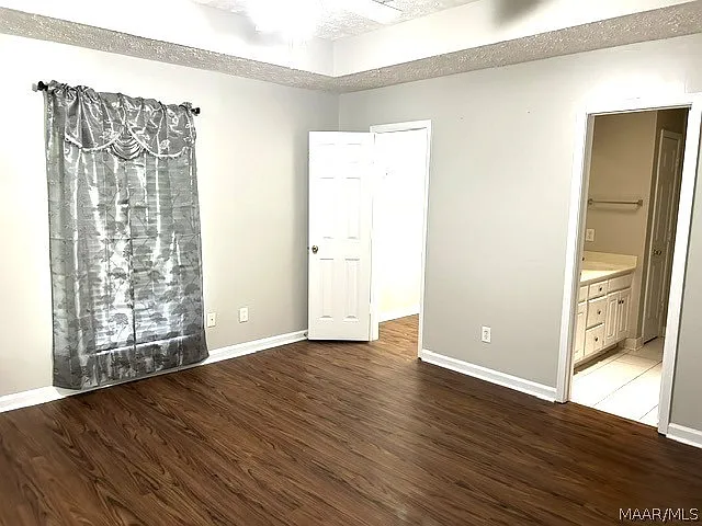 6724 Patti Ct — Photo 4