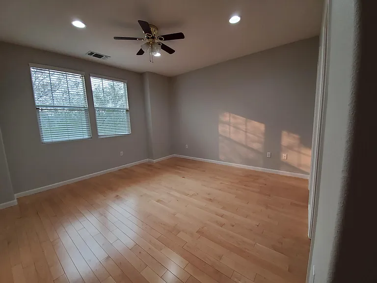 612 Joree Ln — Photo 7