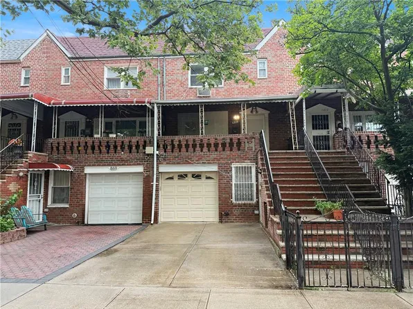 871 E 55th St, Brooklyn, NY 11234