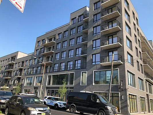 Rented by City Vista Inc | media 66