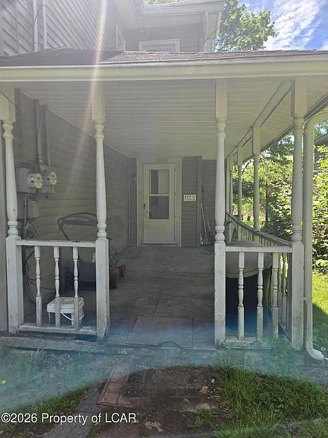 2 bed, 1000 sqft, $1,000 — Photo 2