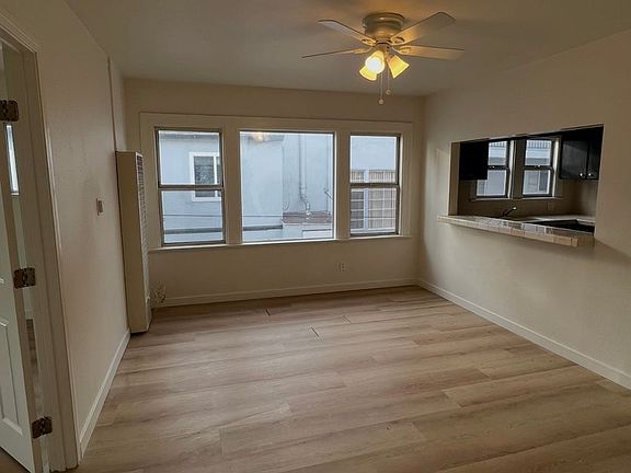 3rd image of 1307 W Martin Luther King Jr Blvd #1309-1/2