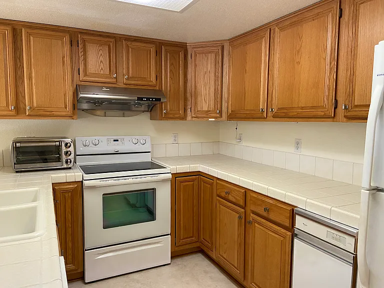 105 Stone Pine Ln — Photo 9