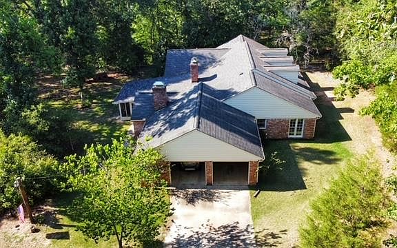 5th image of 144 Linda Ln