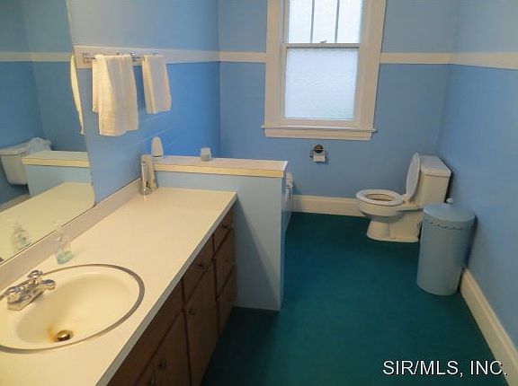 Carpet in the bathroom, yuck