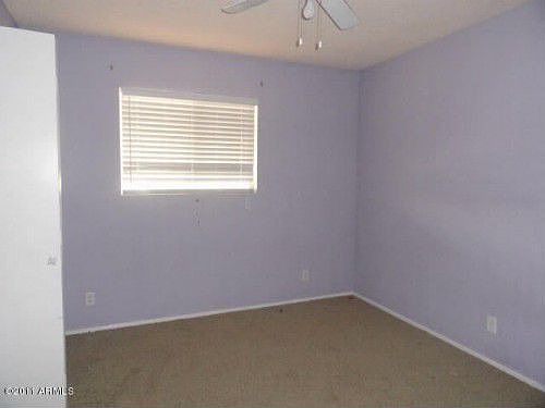 3rd image of 1006 E Hacienda Dr