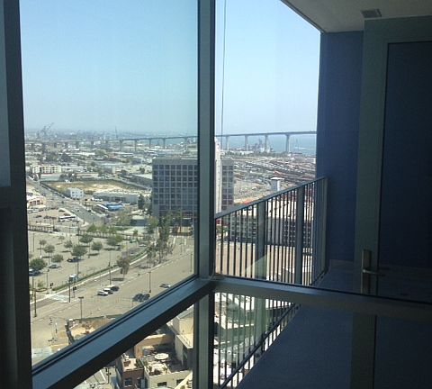 3rd image of 321 10th Ave Unit 2105