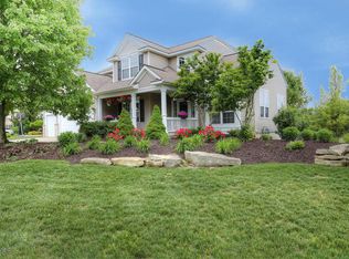 5469 Longwood Ct SE, Ada, MI 49301