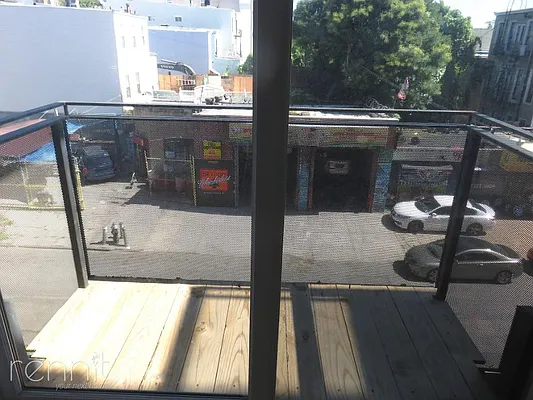 Rented by Rennit Inc. | media 34