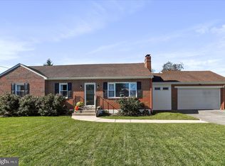 702 N Main St, Boonsboro, MD 21713
