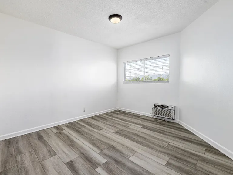 Dream Lofts — Photo 9