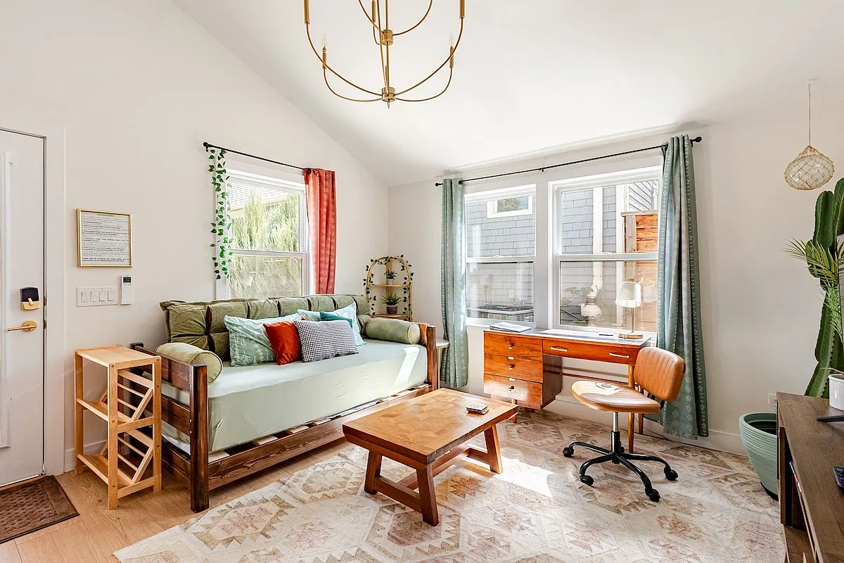 1 bed, 620 sqft, $2,650 — Photo 1