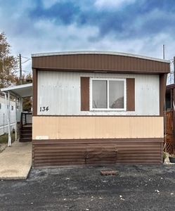 9001 S Cicero Ave Trailer 134, Oak Lawn, IL, 60453