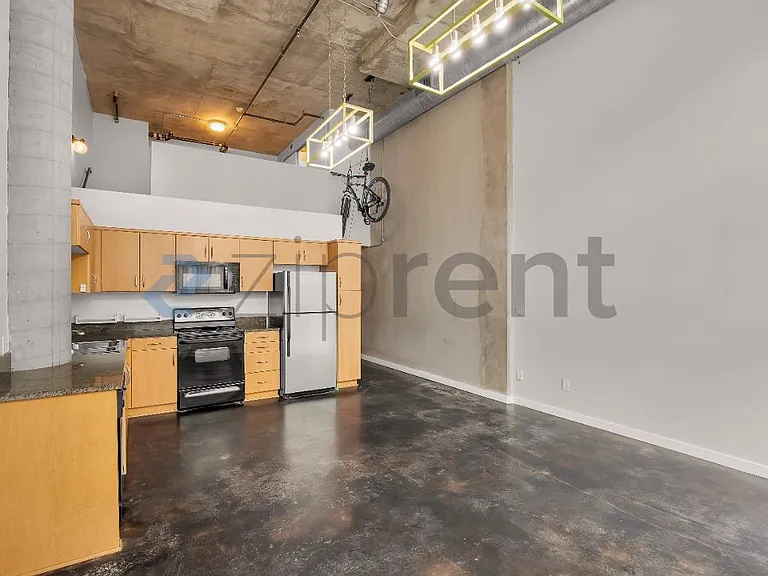 777 6th Ave #110 — Photo 3