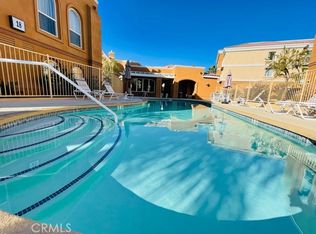 45245 Seeley Dr APT 17G, La Quinta, CA 92253