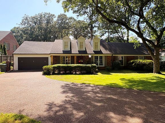 2nd image of 289 Woodmont Dr