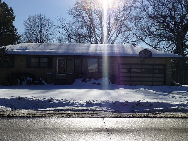 1st image of 838 County Road B2 W