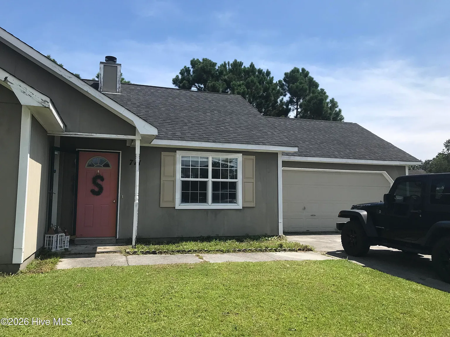 3 bed, 2.0 bath, 1140 sqft, $1,650 — Photo 1