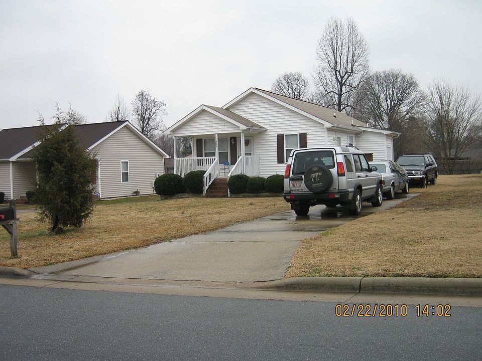 1st image of 1420 Old Hickory Dr