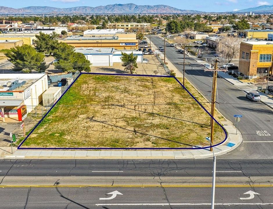 2nd image of 0 Amargosa Rd #2