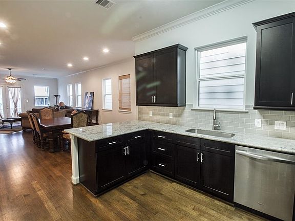 5th image of 5633 Petty St Unit B