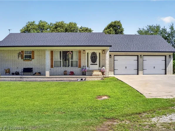106078 S 4715th Rd, Muldrow, OK 74948