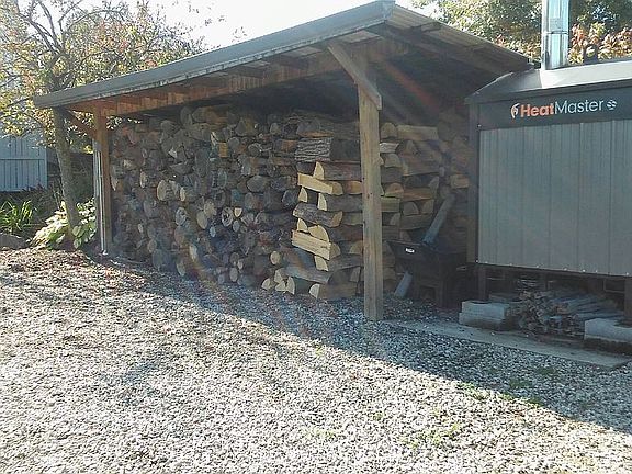 5th image of 250 W Chesrown Rd