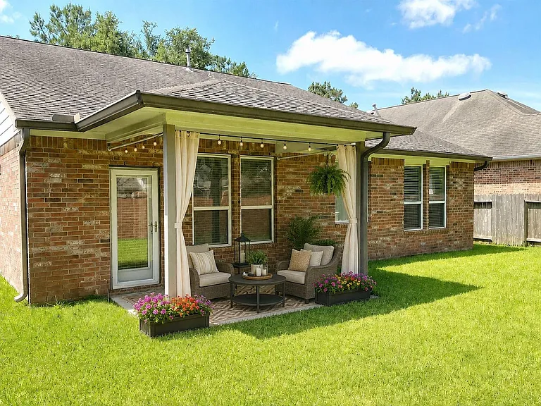4435 Wellington Grove Ln — Photo 17