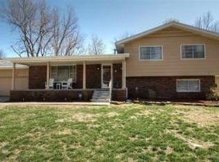 3250 E Seneca St, Springfield, MO 65804