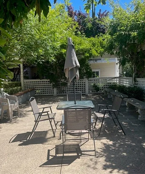 16 Ashford Pl — Photo 8
