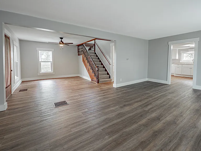 5369 Royalton Center Rd — Photo 12