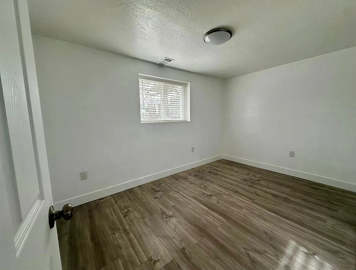 Building Photo - 3476 W 6825 S