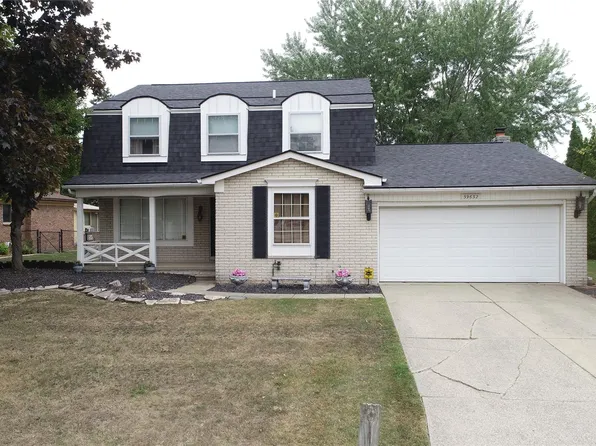 39632 Chaffer St, Clinton Township, MI 48038